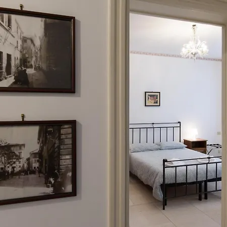 Casa Nella, With 2 Bedrooms, Apartment