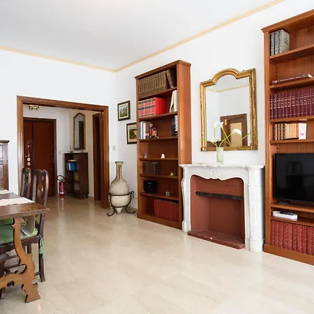 Casa Nella, With 2 Bedrooms, *