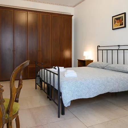 Casa Nella, With 2 Bedrooms, *